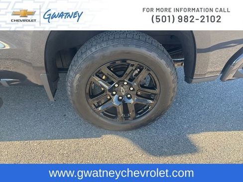 Used 2024 Chevrolet Silverado 1500 RST image 10