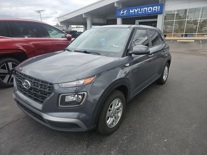 Used 2023 Hyundai Venue SE