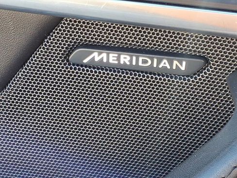 Used 2018 Jaguar F-TYPE R-Dynamic image 18