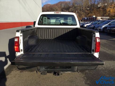Used 2016 Ford F250 XL w/ Power Equipment Group image 12