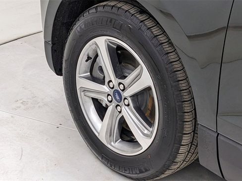 Certified 2022 Ford Edge SEL w/ Convenience Package image 5