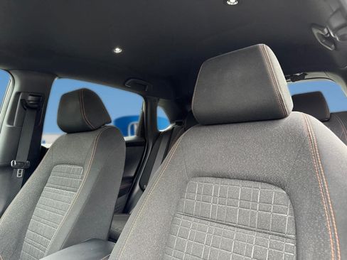 Certified 2025 Honda HR-V Sport image 15