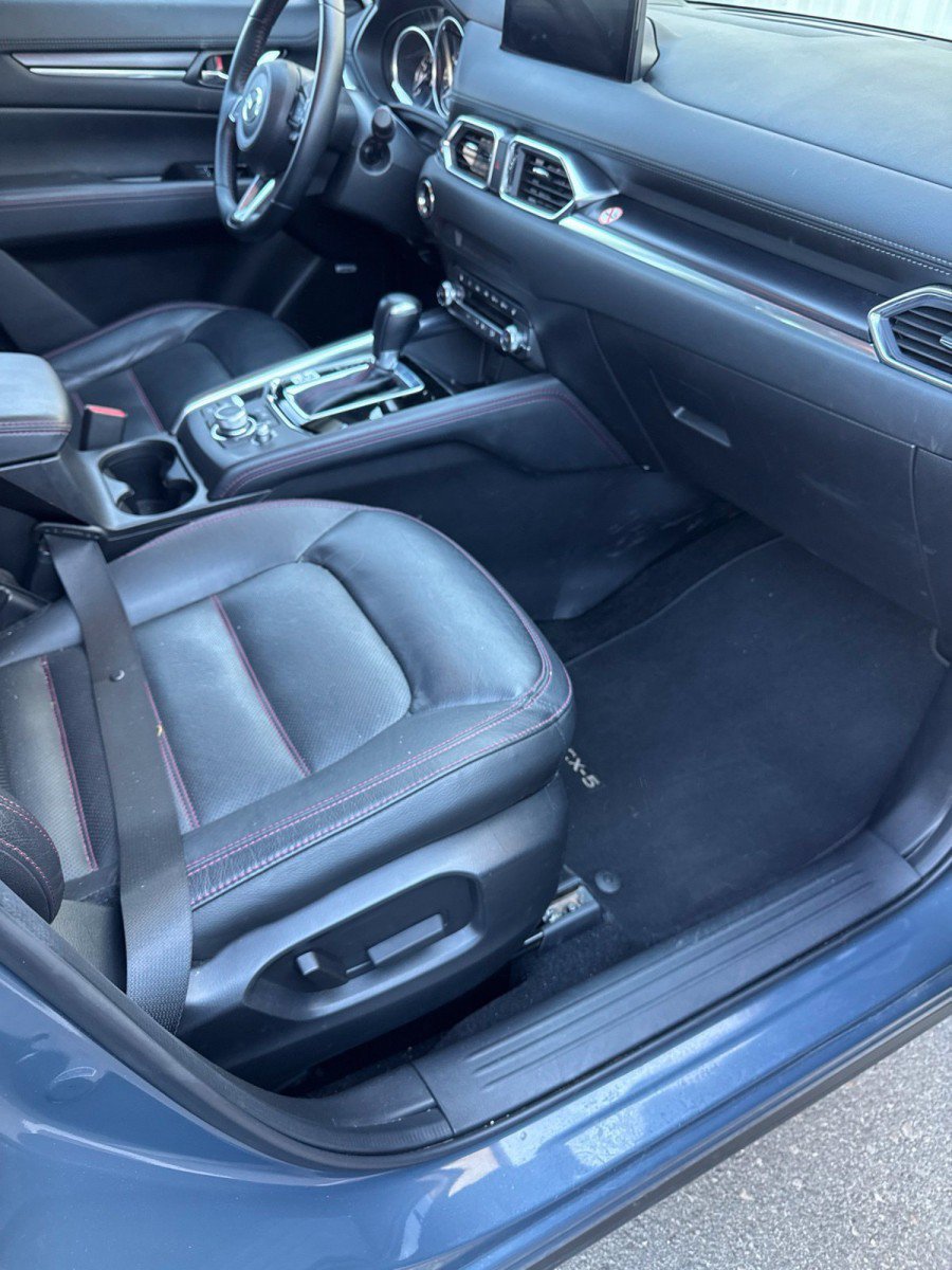 Used 2025 MAZDA CX-5 Carbon Edition AWD/4WD image 17
