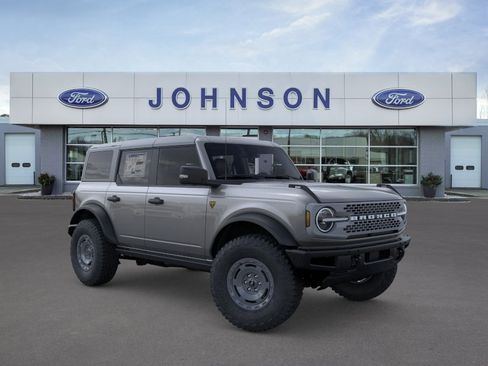 New 2025 Ford Bronco Badlands AWD/4WD image 7