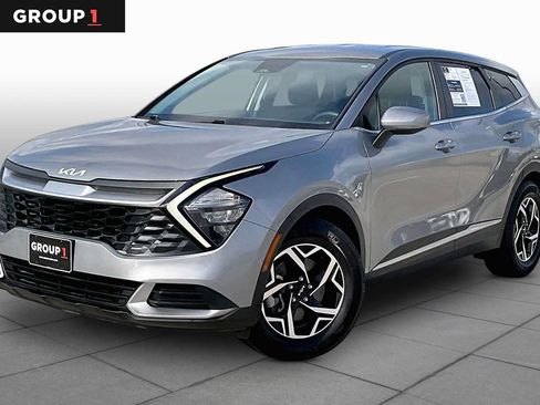 Used 2023 Kia Sportage LX FWD image 1