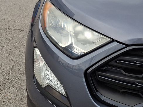 Certified 2018 Ford EcoSport S image 9
