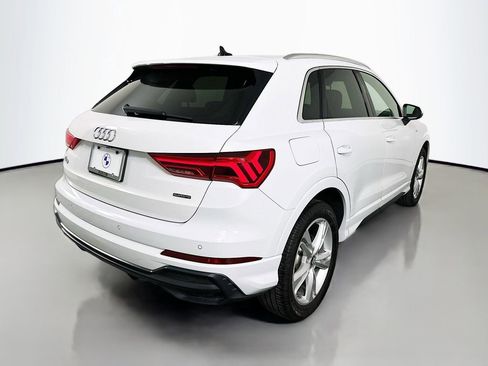 Used 2020 Audi Q3 2.0T Premium w/ Convenience Package image 5