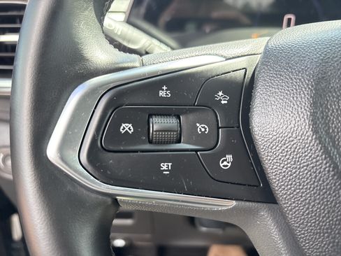 Used 2024 Chevrolet TrailBlazer LT w/ Convenience Package AWD/4WD image 19