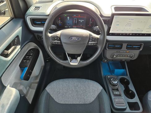 Used 2025 Ford Maverick XLT w/ XLT Luxury Package FWD image 16