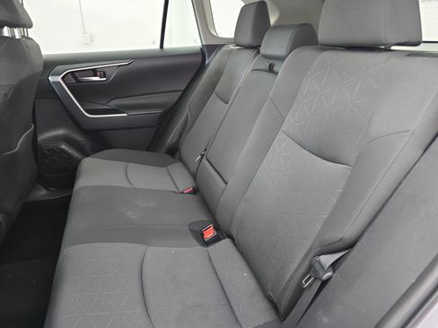 Used 2024 Toyota RAV4 XLE AWD/4WD image 13
