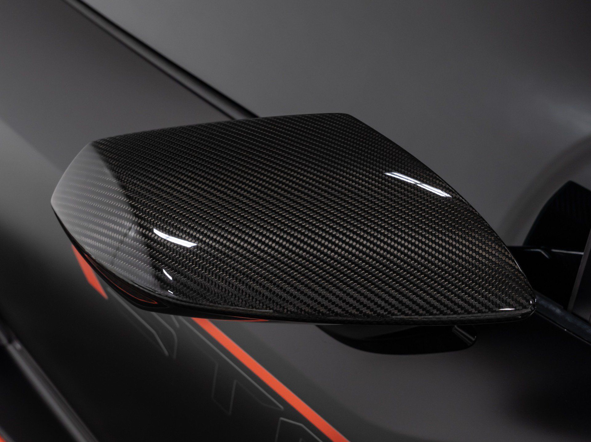 Used 2024 Lamborghini Huracan STO RWD image 14