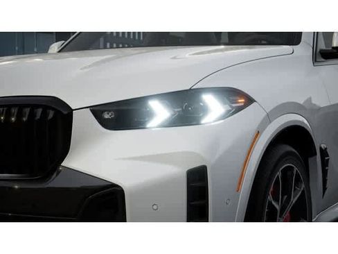 New 2026 BMW X5 sDrive40i w/ M Sport Package RWD image 6