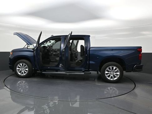 Used 2023 Chevrolet Silverado 1500 Custom RWD image 30