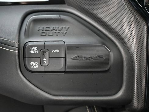 Used 2024 RAM 3500 Limited image 19