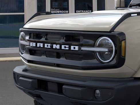 New 2025 Ford Bronco Outer Banks image 20