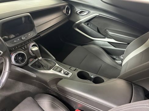 Used 2017 Chevrolet Camaro SS image 23