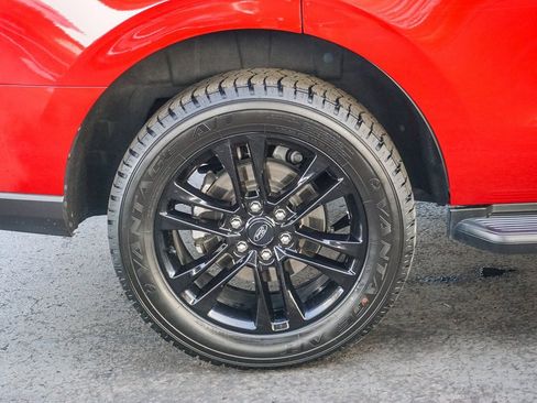 Used 2022 Ford Expedition XLT image 9