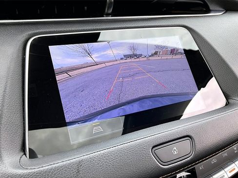 Certified 2023 Cadillac XT4 Sport w/ Cold Weather Package image 23