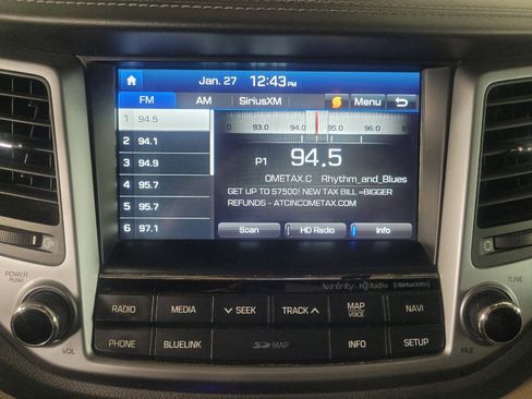 Used 2017 Hyundai Tucson Limited w/ Limited Ultimate Package 03 image 25