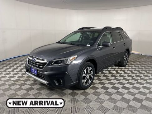 Used 2020 Subaru Outback Limited AWD/4WD image 1