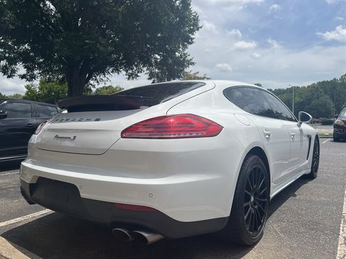 Used 2015 Porsche Panamera 4S AWD/4WD image 6