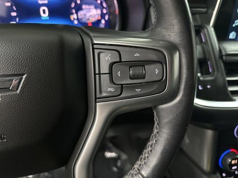 Used 2022 Chevrolet Suburban Z71 w/ Z71 Off-Road Package image 15