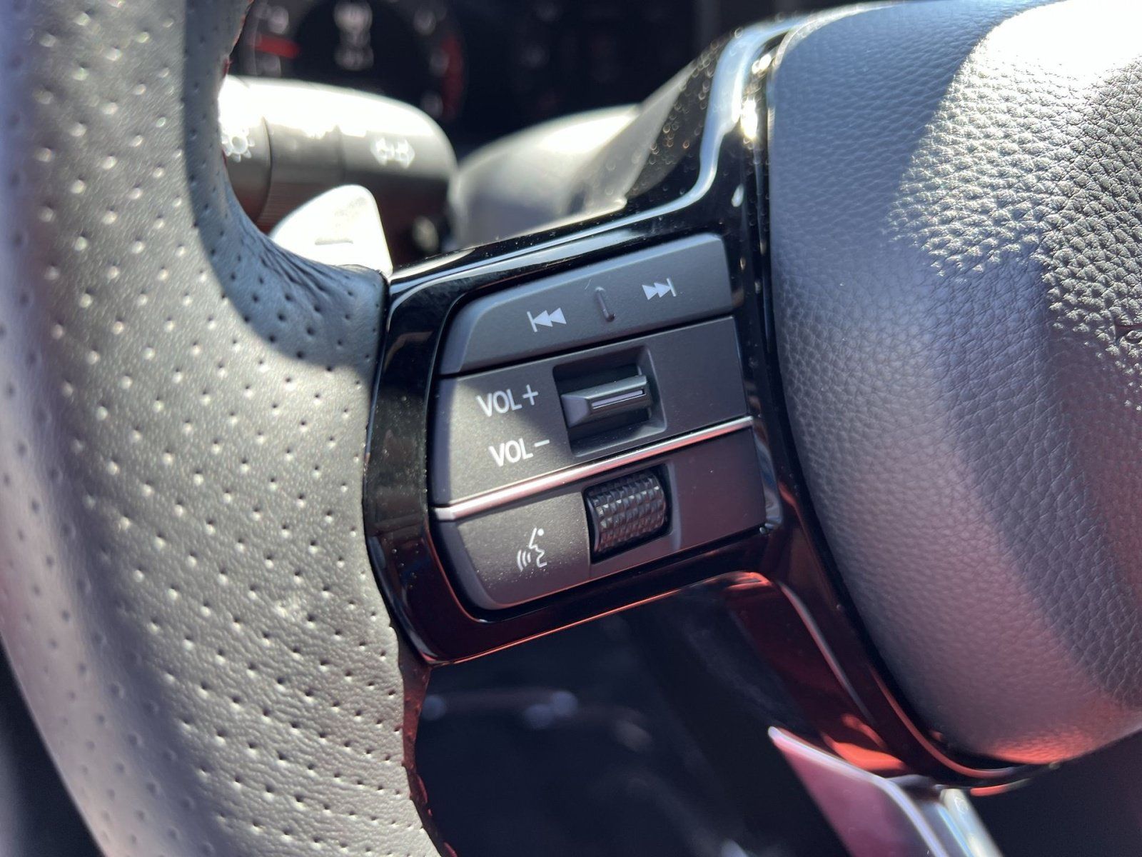 Certified 2026 Acura ADX A-Spec FWD image 30