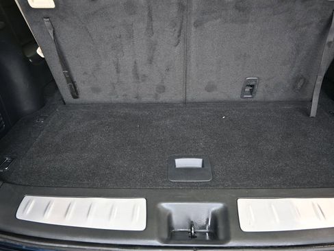 Used 2019 INFINITI QX60 Luxe w/ Essential Package FWD image 21