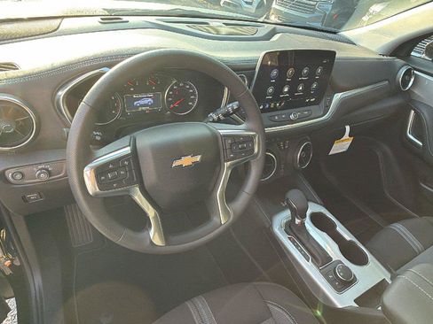 New 2026 Chevrolet Blazer LT w/ Convenience Package FWD image 13