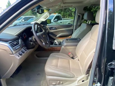 Used 2017 Chevrolet Tahoe Premier AWD/4WD image 11