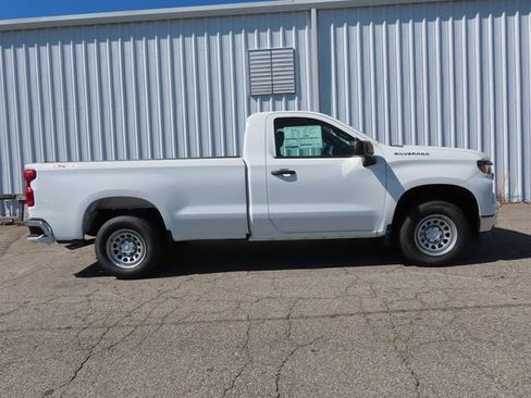 New 2025 Chevrolet Silverado 1500 W/T w/ Trailering Package image 2
