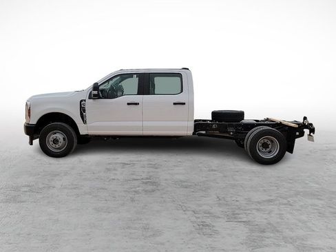 New 2026 Ford F350 XL image 6