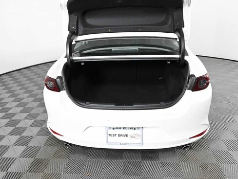 Used 2020 MAZDA MAZDA3 Sedan w/ Select Package FWD image 7