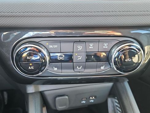 Used 2026 Chevrolet TrailBlazer LT w/ Convenience Package AWD/4WD image 25