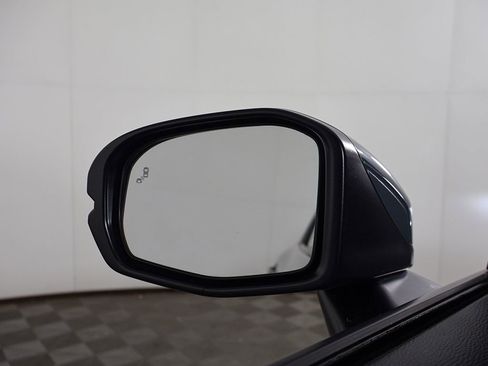 Used 2024 Honda HR-V EX-L image 37