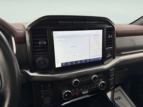 Used 2021 Ford F150 Lariat w/ Equipment Group 502A High image 27