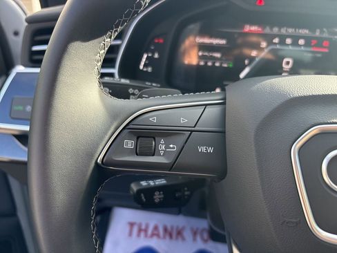 Certified 2025 Audi Q7 2.0T Premium w/ Convenience Plus Package image 24