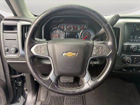Used 2019 Chevrolet Silverado 1500 LT RWD image 9