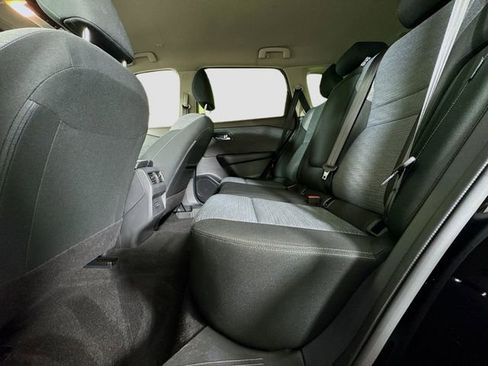 Used 2023 Nissan Rogue SV image 26