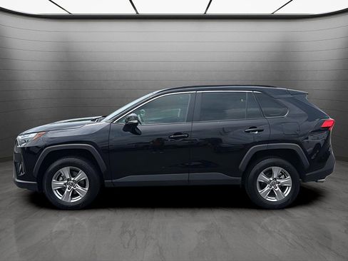 Used 2023 Toyota RAV4 XLE FWD image 2