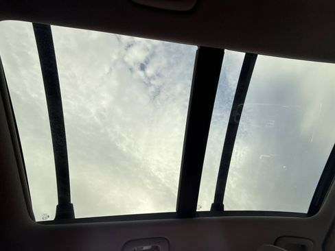 Used 2022 Hyundai Santa Fe Limited image 24