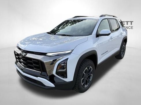 New 2026 Chevrolet Equinox ACTIV FWD image 3