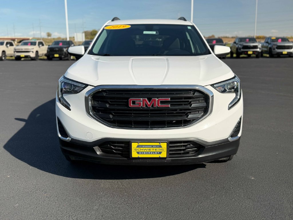 Used 2019 GMC Terrain SLE w/ Driver Convenience Package AWD/4WD image 2