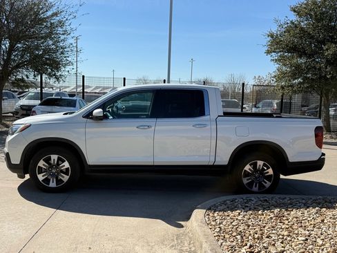 Used 2019 Honda Ridgeline RTL-E image 2