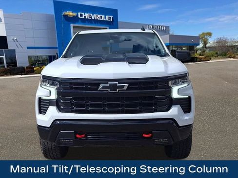Used 2025 Chevrolet Silverado 1500 LT Trail Boss w/ LPO, Dark Essentials Package image 23