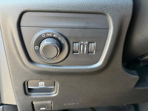 New 2026 Jeep Grand Cherokee Altitude AWD/4WD image 22