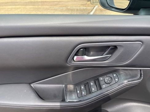 New 2026 Nissan Rogue SV image 11