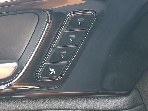 Used 2024 Acura MDX SH-AWD image 27
