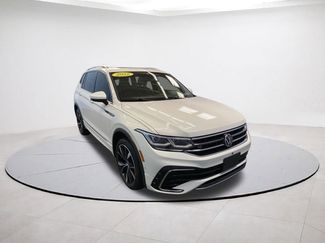 Used 2022 Volkswagen Tiguan SEL R-Line video 1