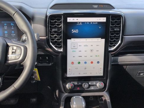 New 2025 Ford Ranger XLT image 18